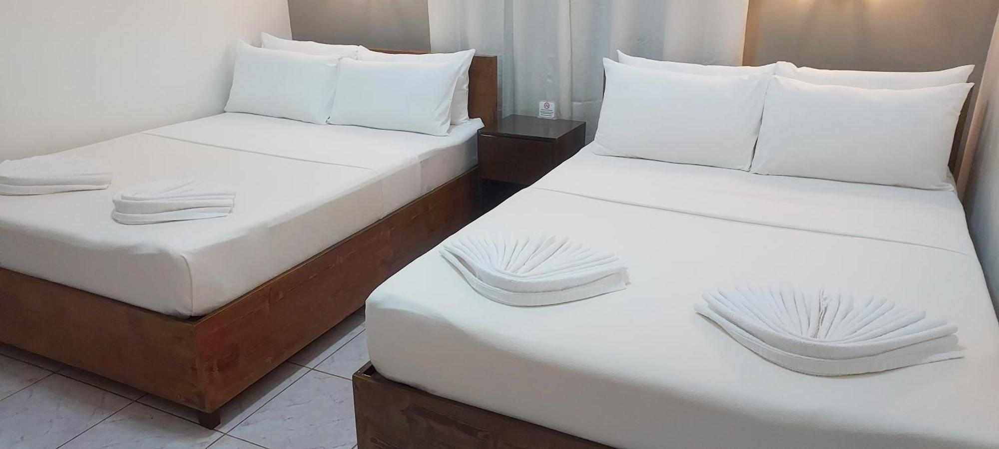 Coron Vista Lodge Room photo